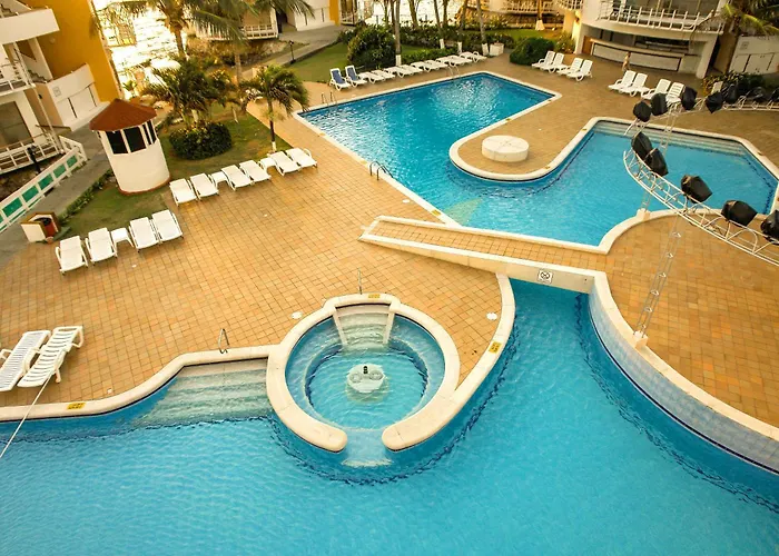 Decameron Aquarium